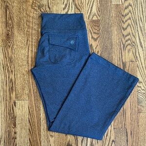 Heather-gray Athleta Fusion bootcut yoga pants, size M. Like new condition